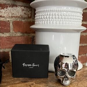 Travis Barker, doorstop by Buster and PUNCY limited edition